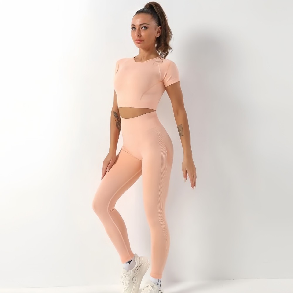 2-Piece Custom Women’s Sportswear Set – Stretchable Sports Bra and Biker Leggings for Yoga & Gym