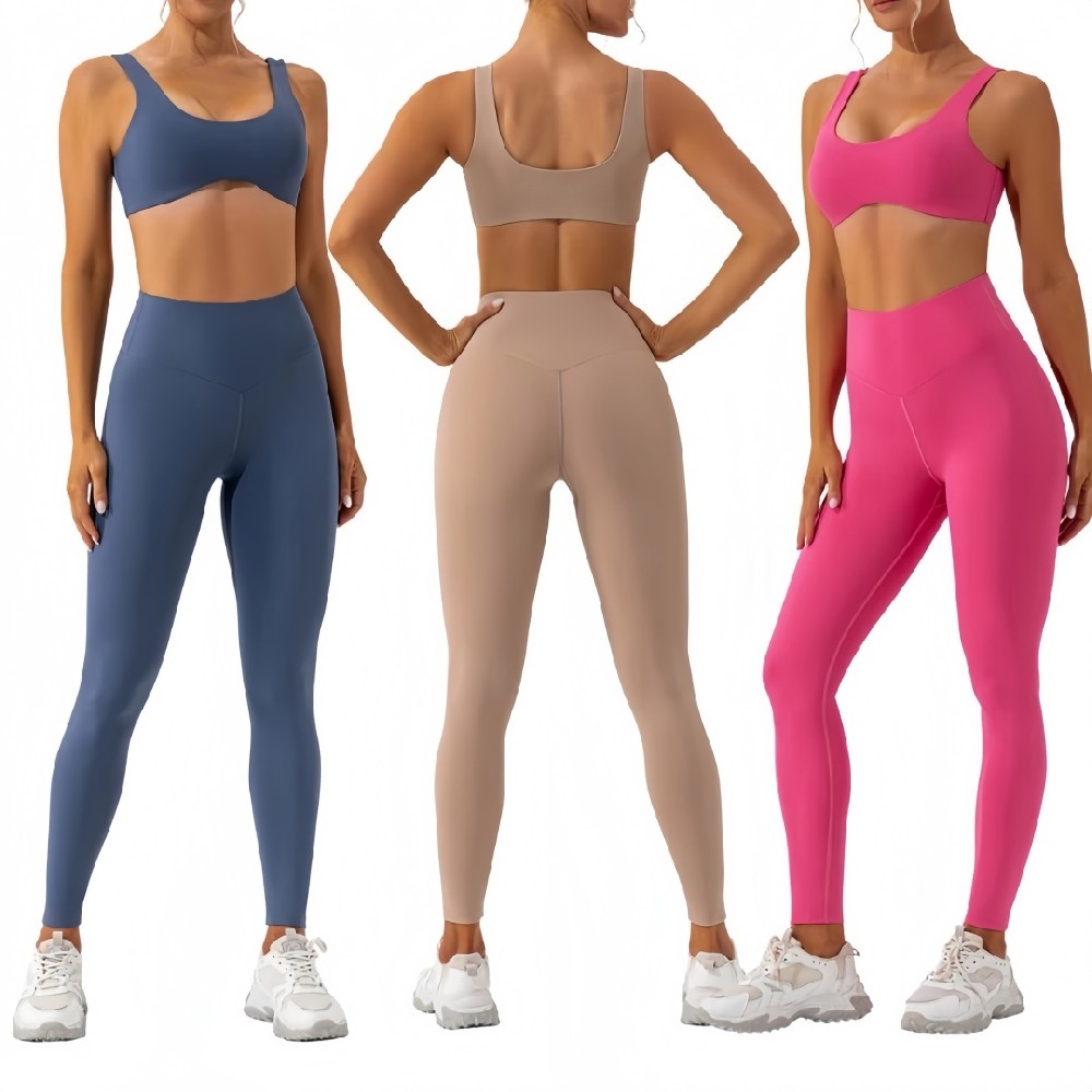 Wholesale Custom Women’s Fitness Sets – Sports Bras and Scrunch Butt Leggings for Yoga & Gym
